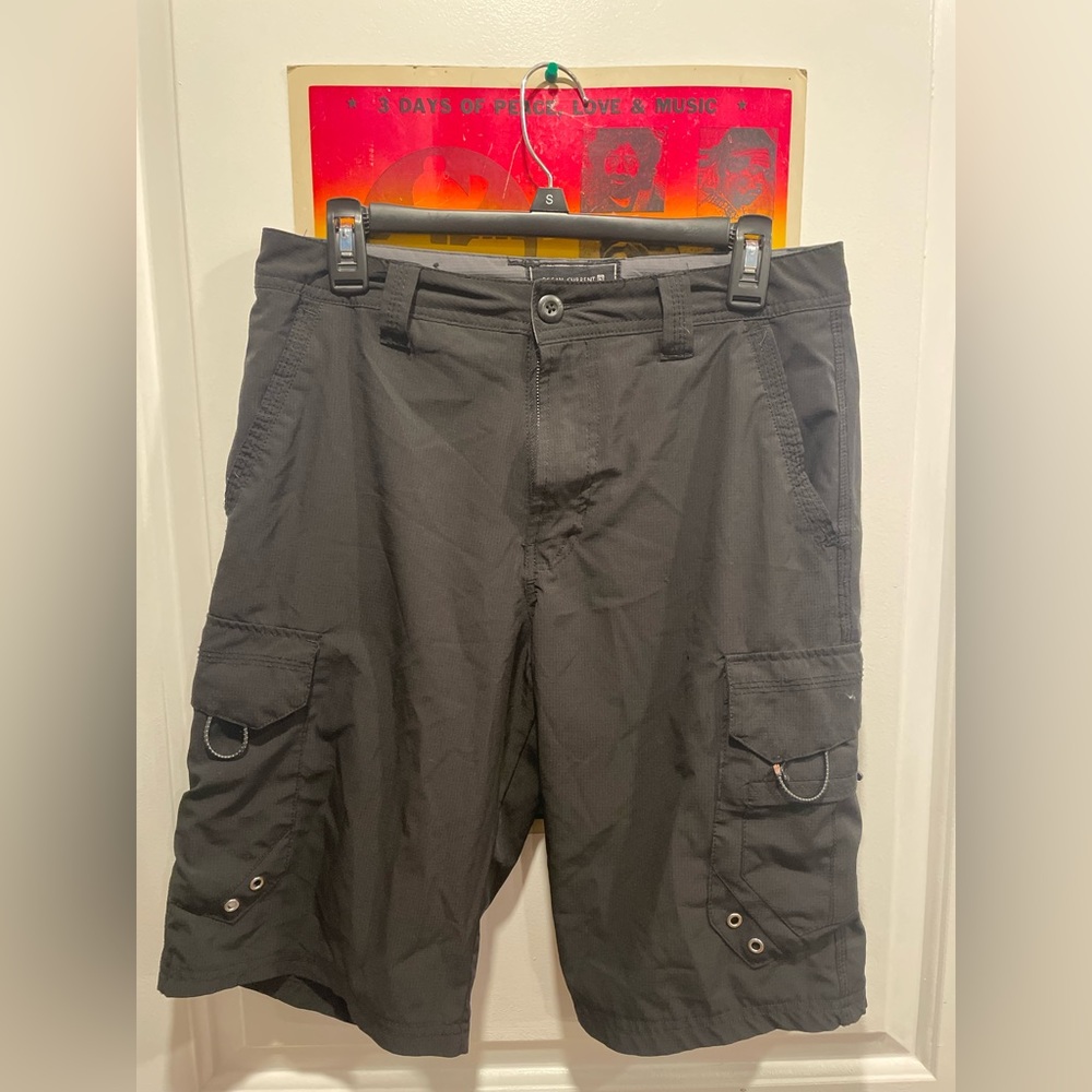 Ocean Current Mens Water Wicking Cargo Shorts
